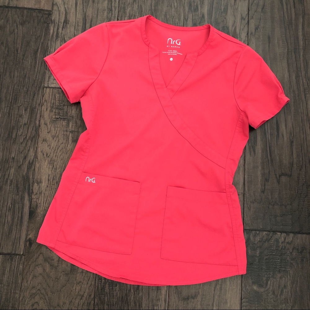Scrub Top 🏥👚NRG by Barco